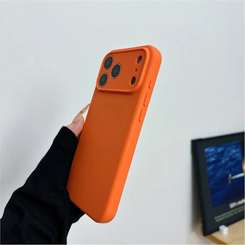 Płynny silikonowy magnetyczny  – Apple Iphone 15 recenzja i cena